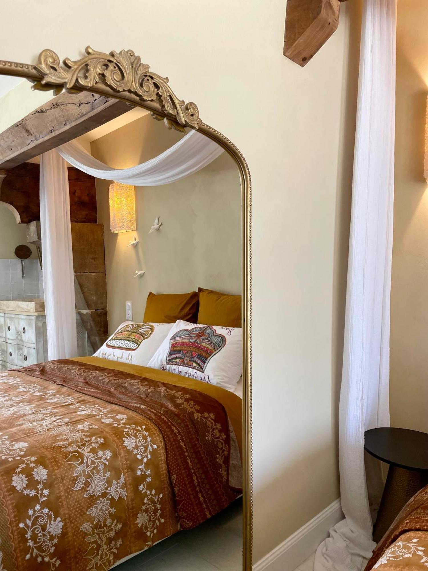 La Suite Dromoise 1809 Saint-Paul-les-Romans Екстер'єр фото