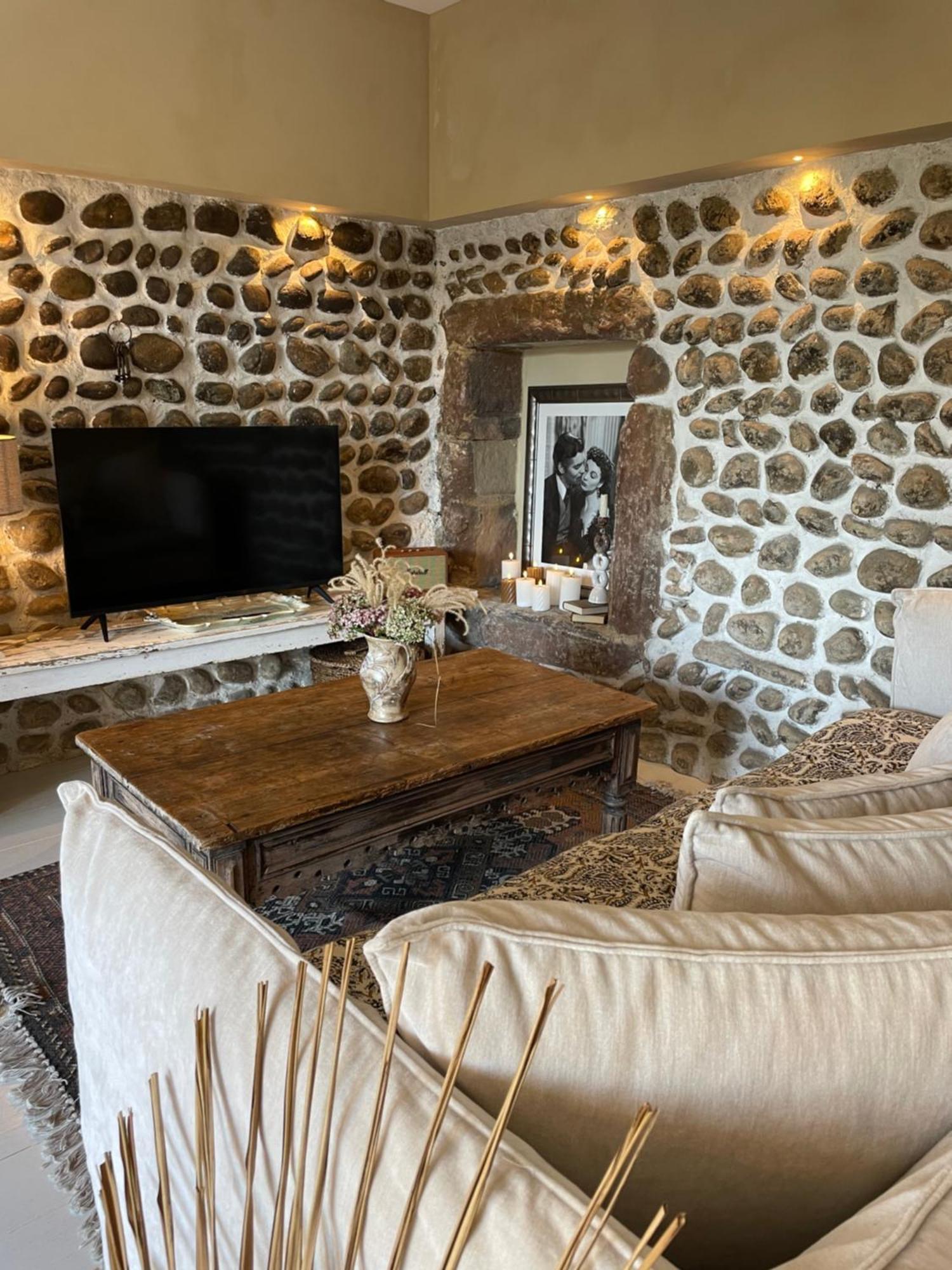 La Suite Dromoise 1809 Saint-Paul-les-Romans Екстер'єр фото