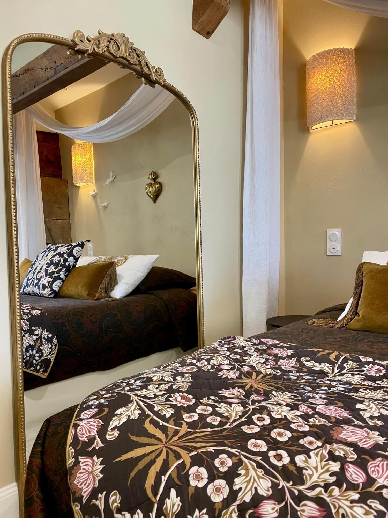 La Suite Dromoise 1809 Saint-Paul-les-Romans Екстер'єр фото