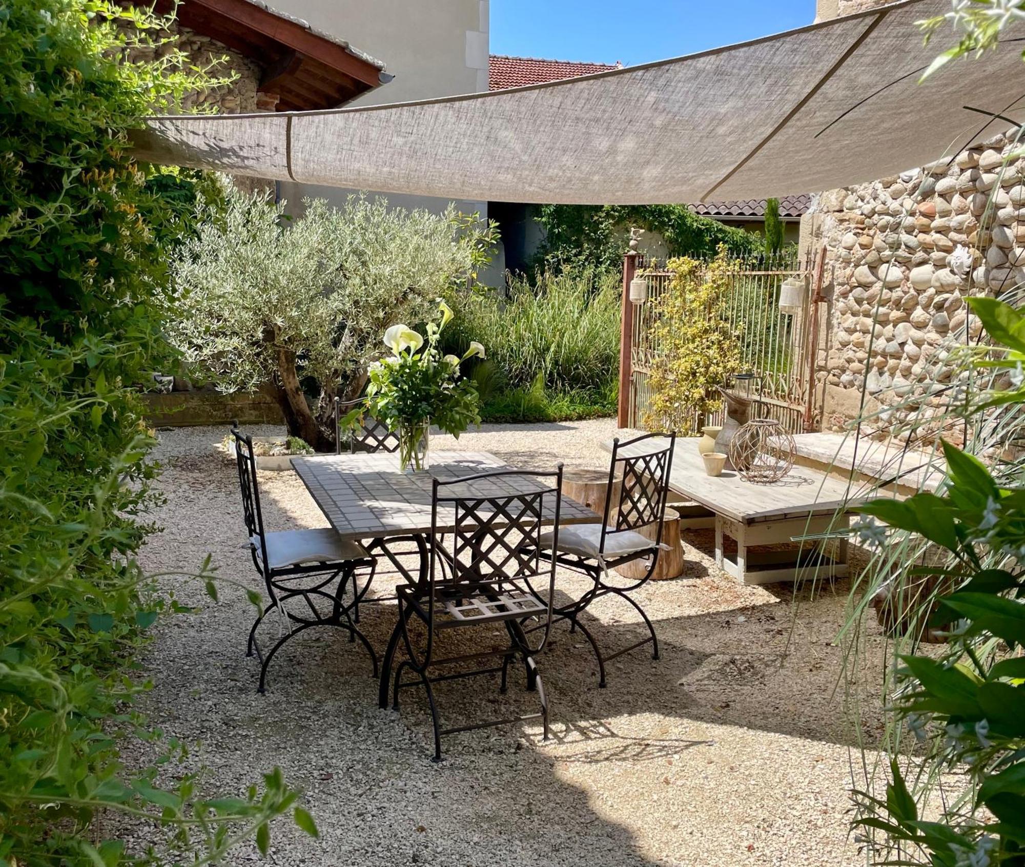 La Suite Dromoise 1809 Saint-Paul-les-Romans Екстер'єр фото